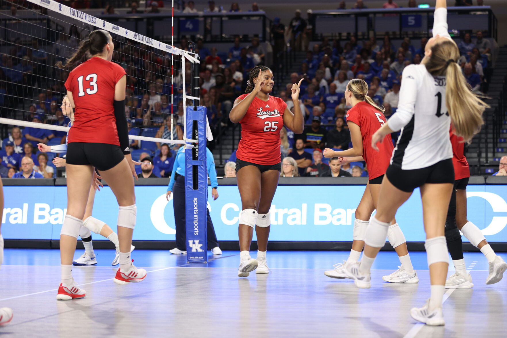 Louisville women's volleyball